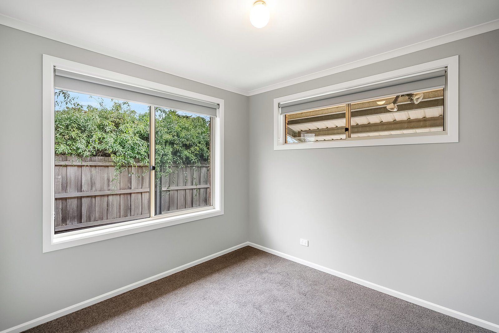 2/25 Thornbill Street KINGSTON 7