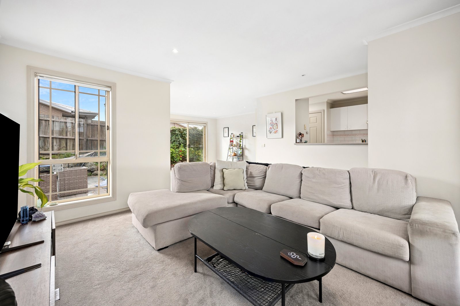 Gallery: 2/25 Torquay Road