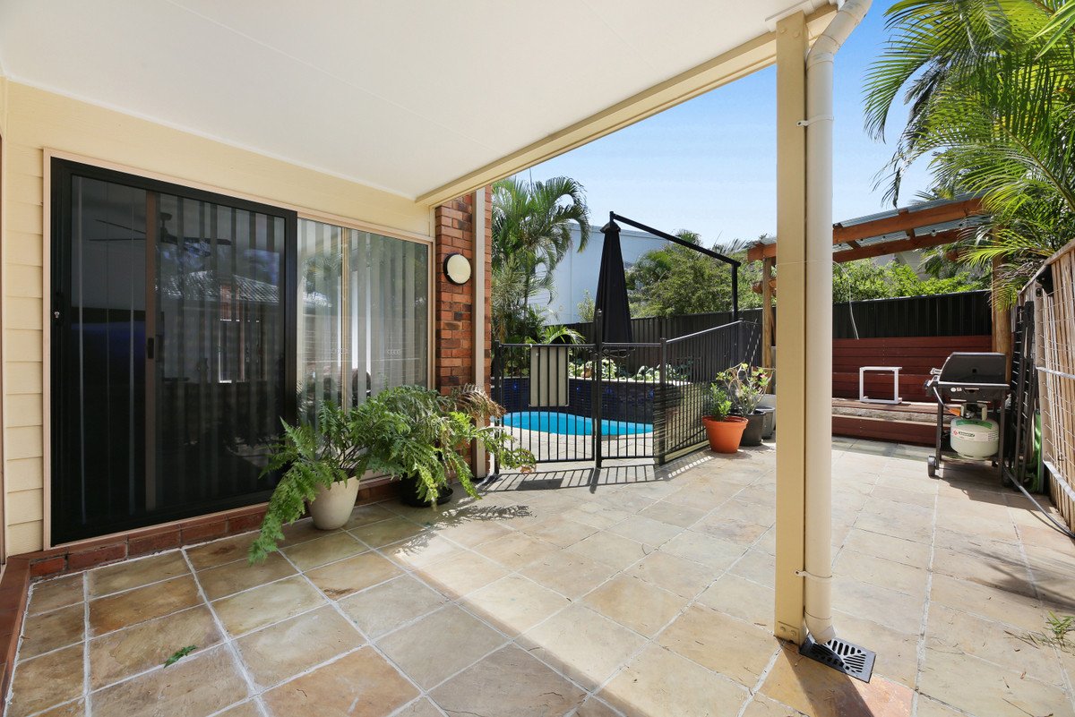 2/25 Twenty Fourth Avenue Palm Beach 20