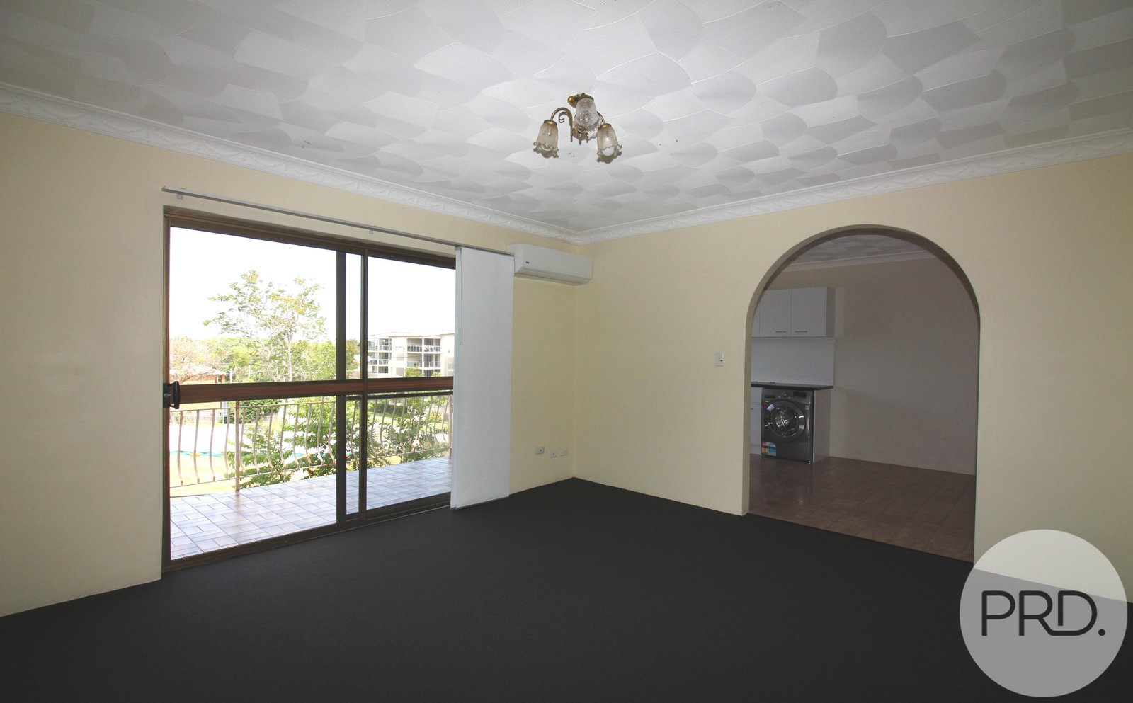 2/25 Westacott Street NUNDAH 6