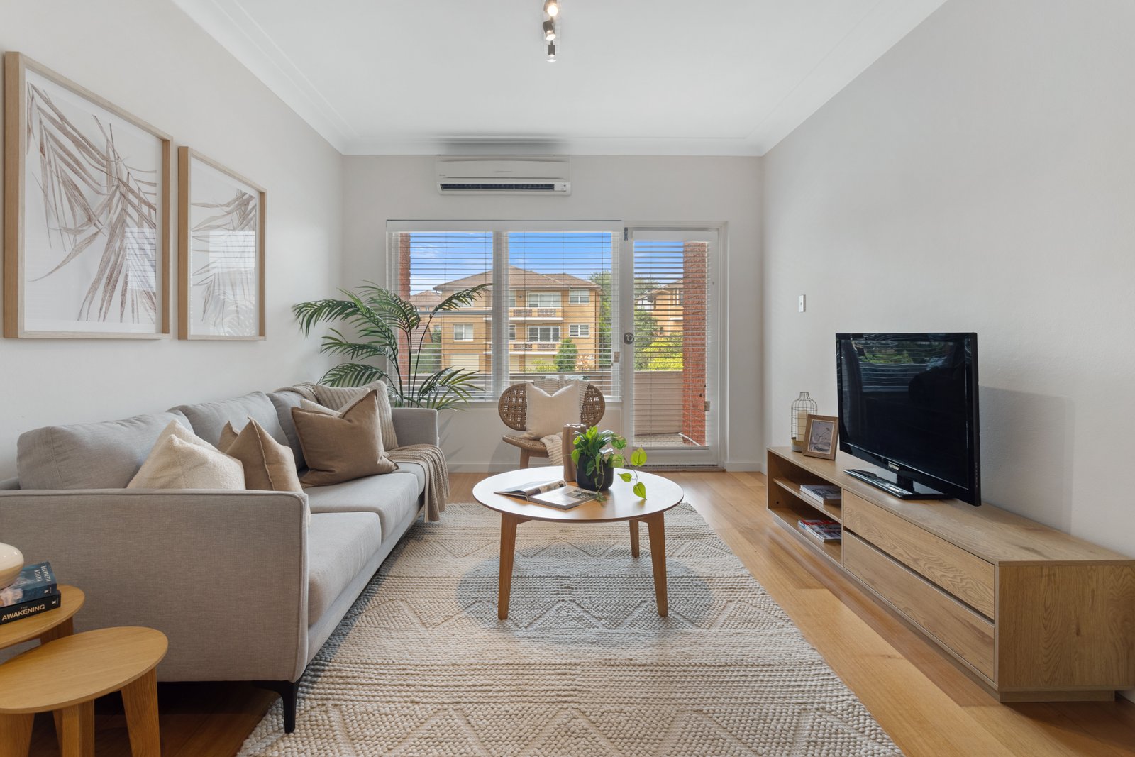 2/25 Wonoona Parade East  OATLEY 2