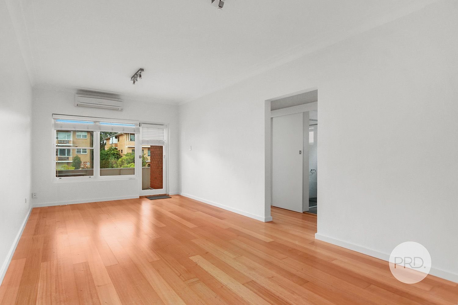 2/25 Wonoona Parade OATLEY 1