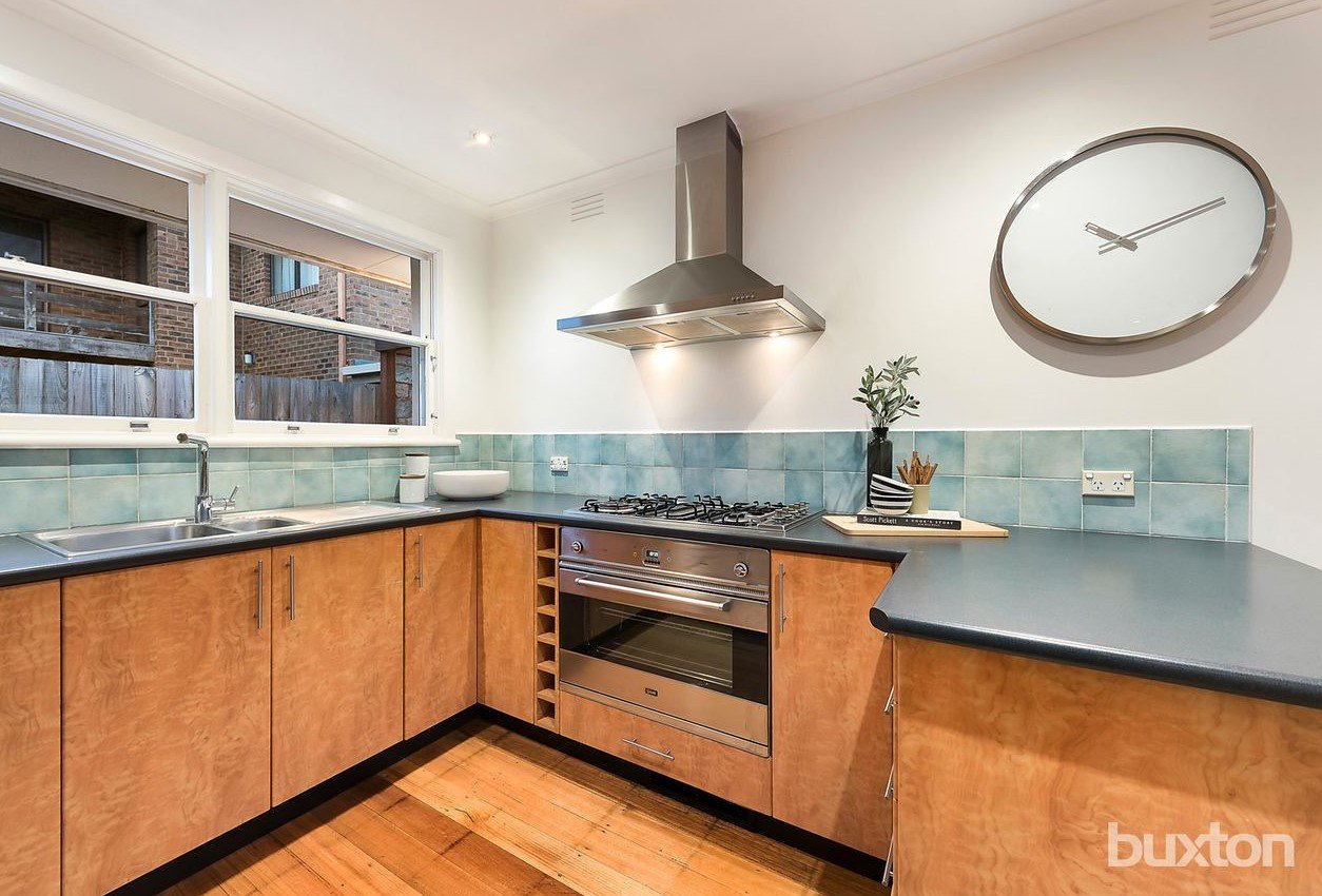 Gallery: 2/252 Beach Road