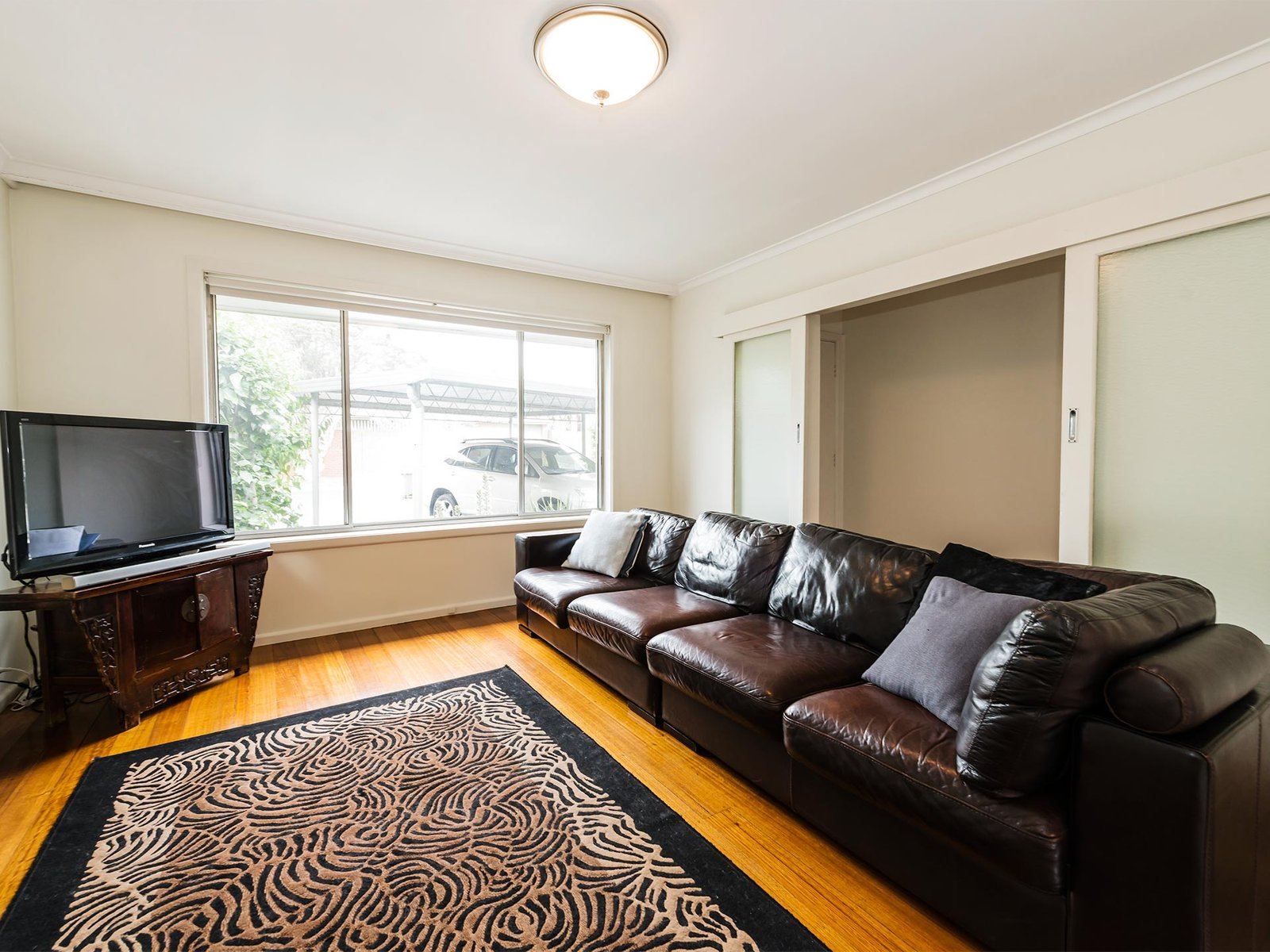 Gallery: 2/252 South Road