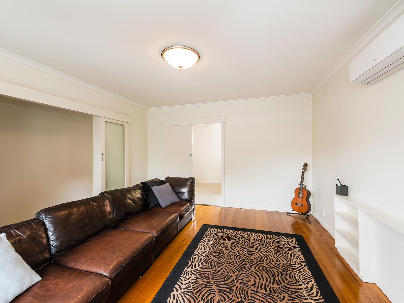 Gallery: 2/252 South Road