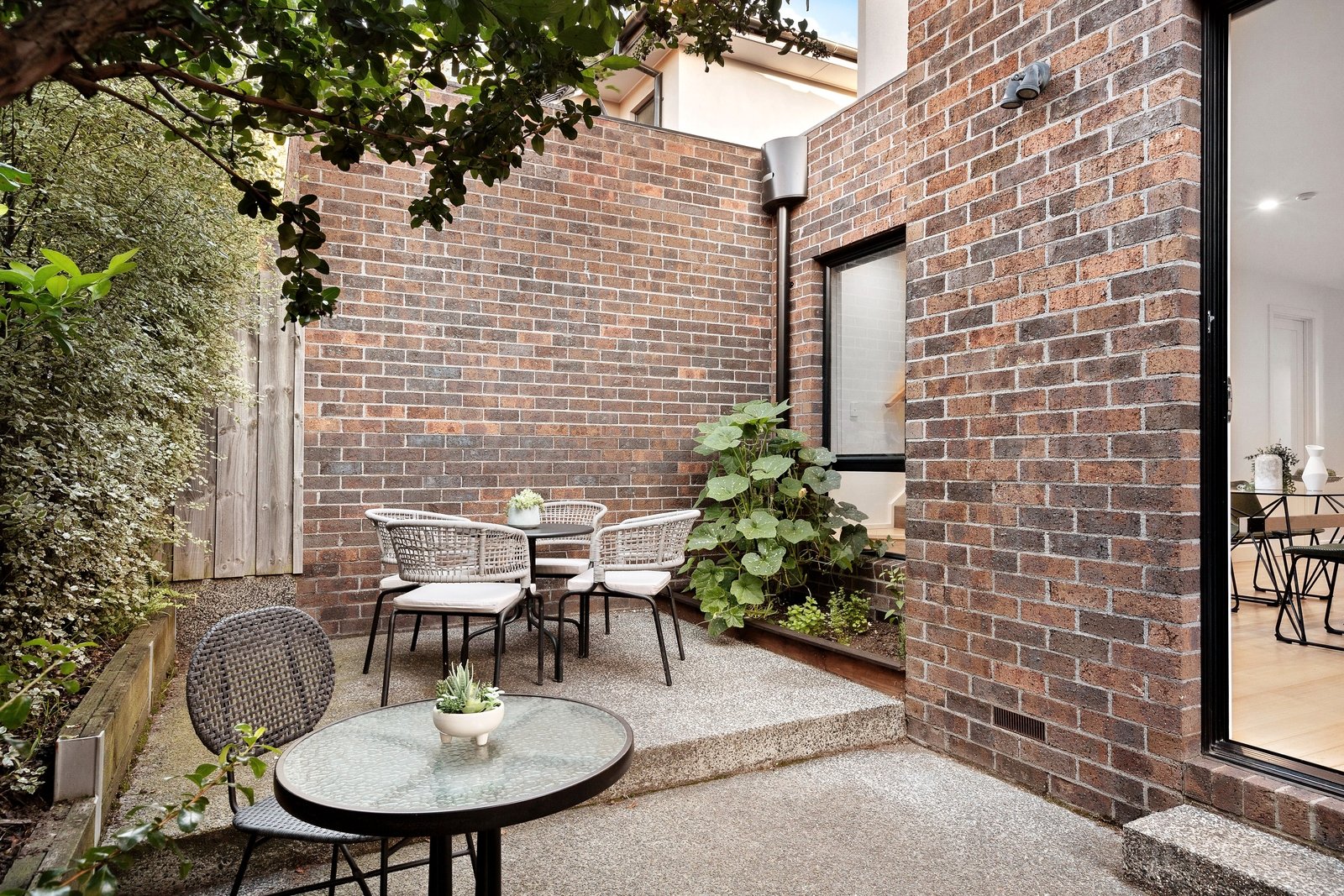 Real Estate and Property in 2/257 Elgar Road, Surrey Hills, VIC