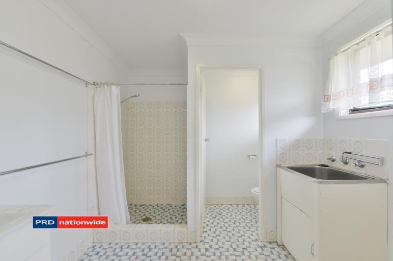 2/257 Goonoo Goonoo Road TAMWORTH 4