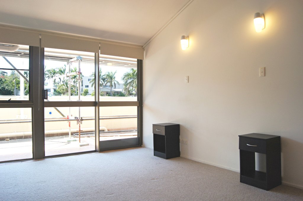 2/257 Shute Harbour Road AIRLIE BEACH 7