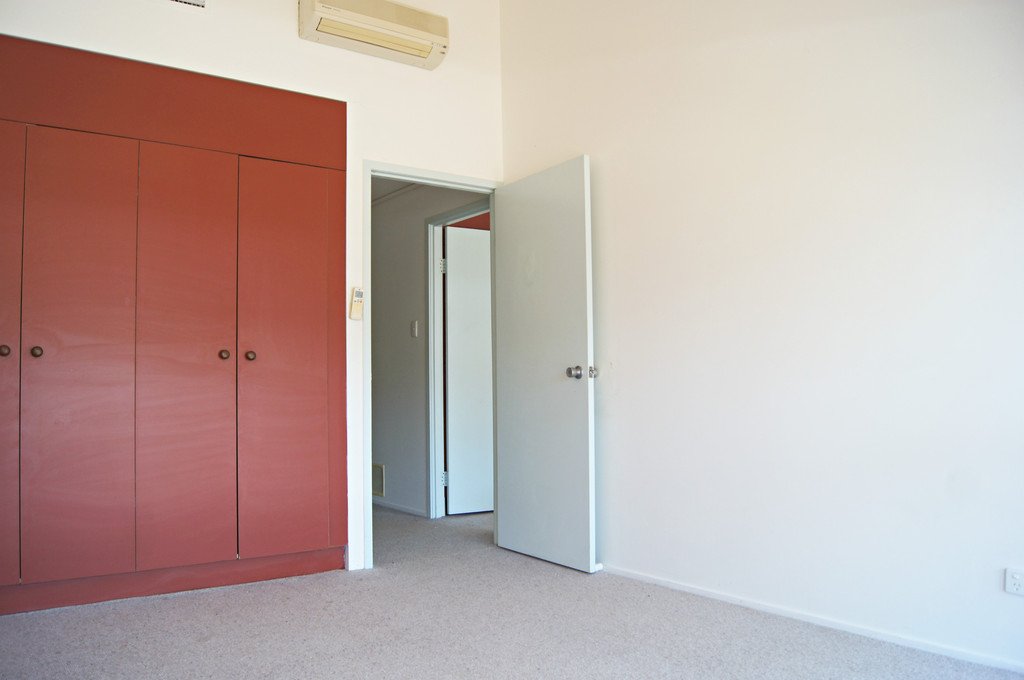 2/257 Shute Harbour Road AIRLIE BEACH 8