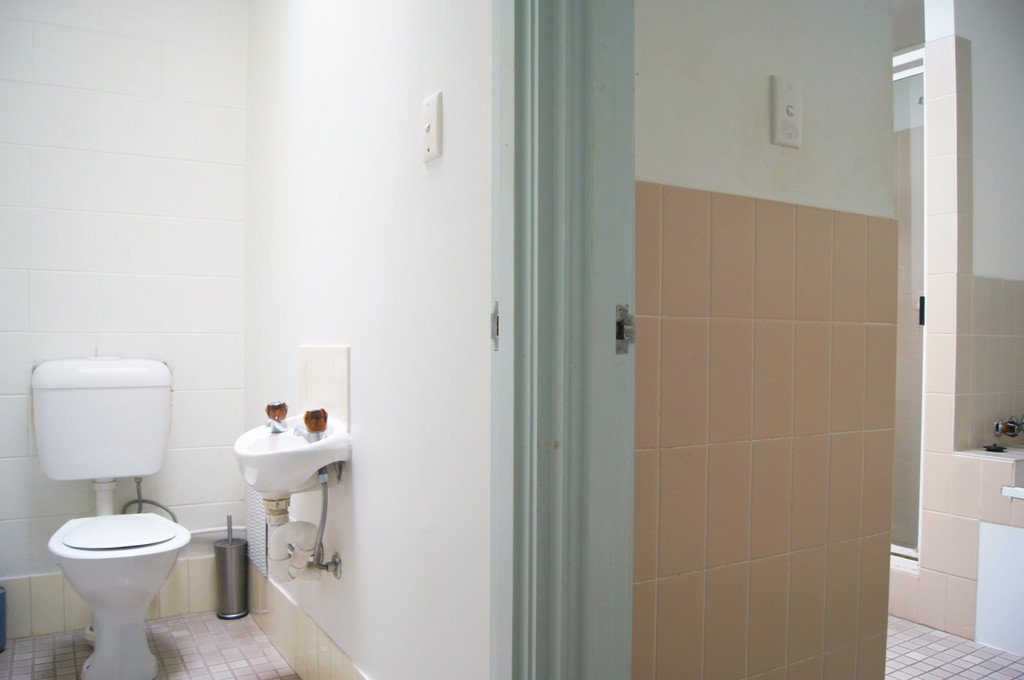 2/257 Shute Harbour Road AIRLIE BEACH 12