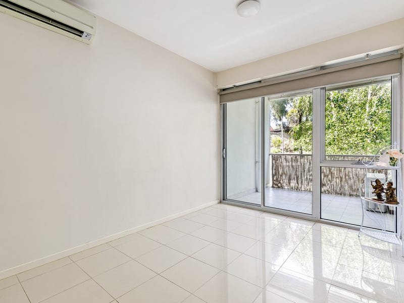 Real Estate and Property in 2/259 Canterbury Road, Forest Hill, VIC