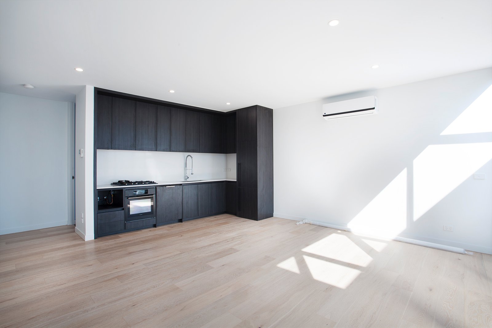 Gallery: 2/259 East Boundary Road