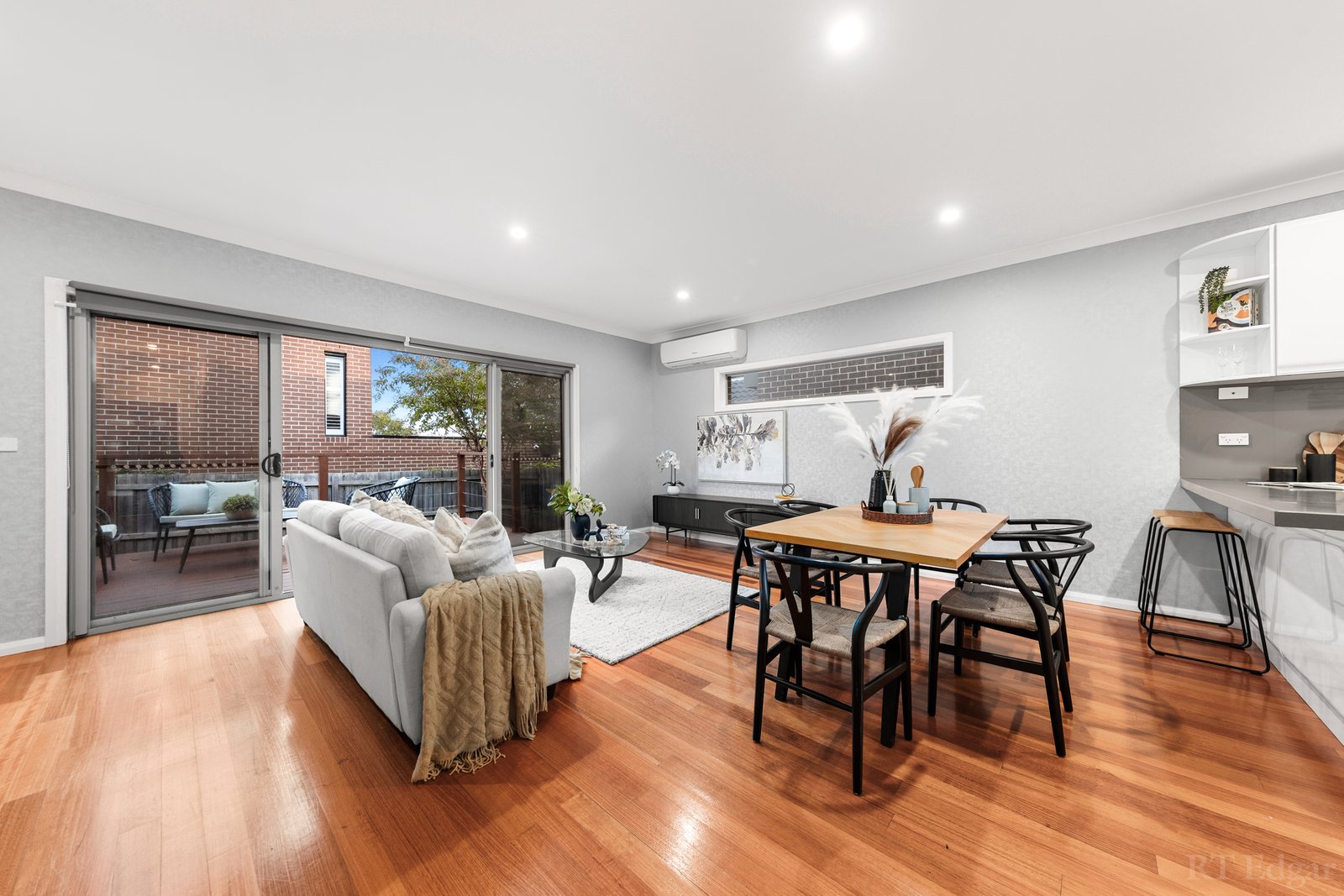 Real Estate and Property in 2/26-28 Bennett Street, Burwood, VIC