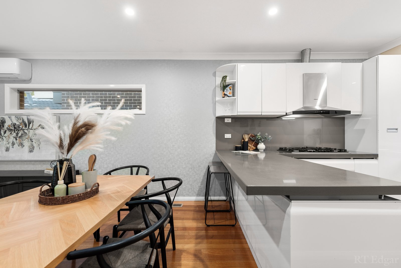 Real Estate and Property in 2/26-28 Bennett Street, Burwood, VIC