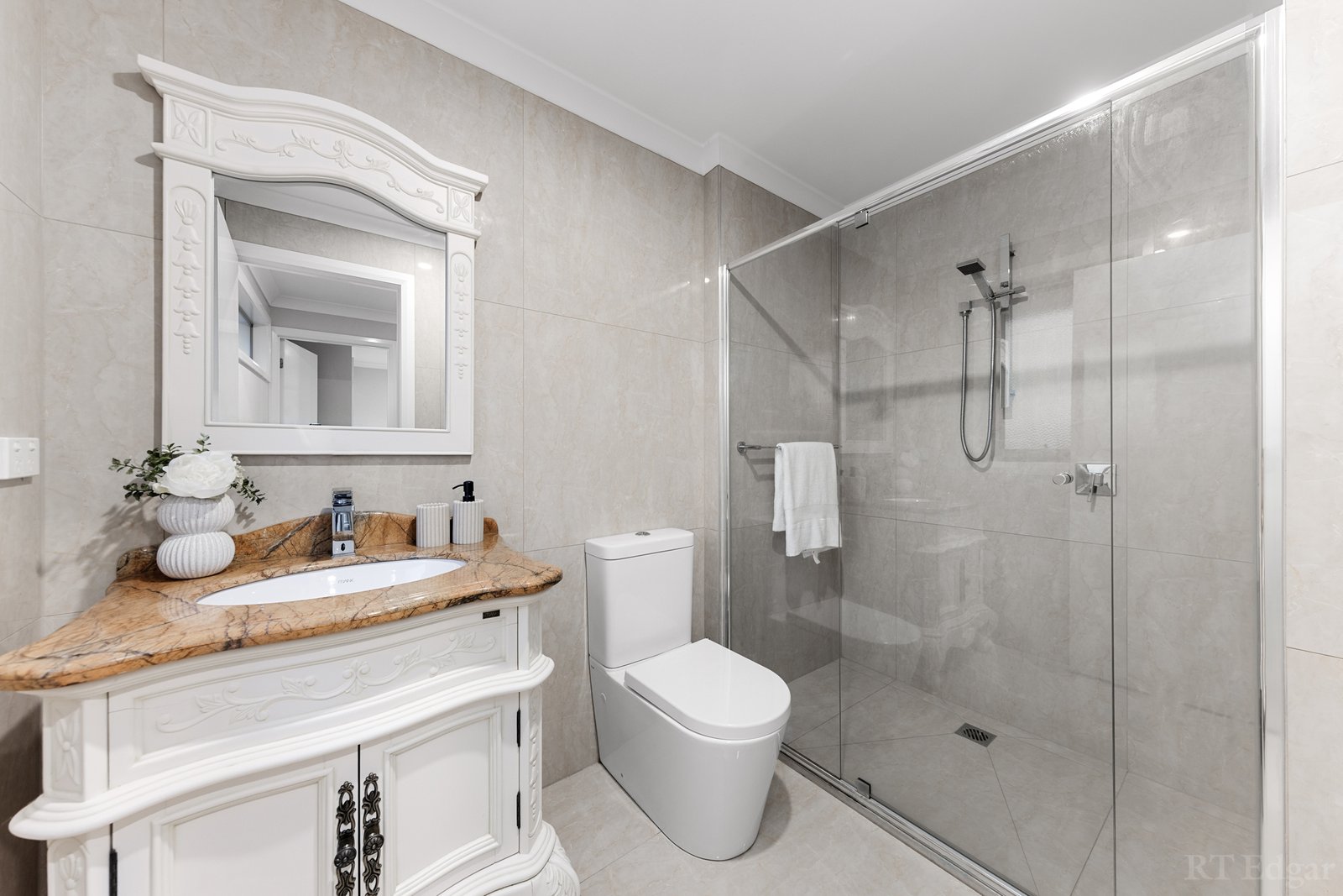 Real Estate and Property in 2/26-28 Bennett Street, Burwood, VIC