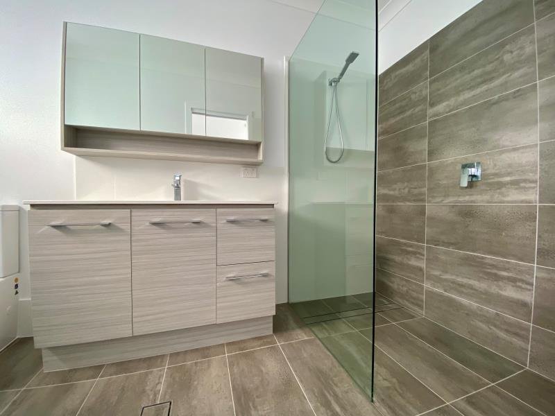 22/6 Ainslie Place HILLVUE 8