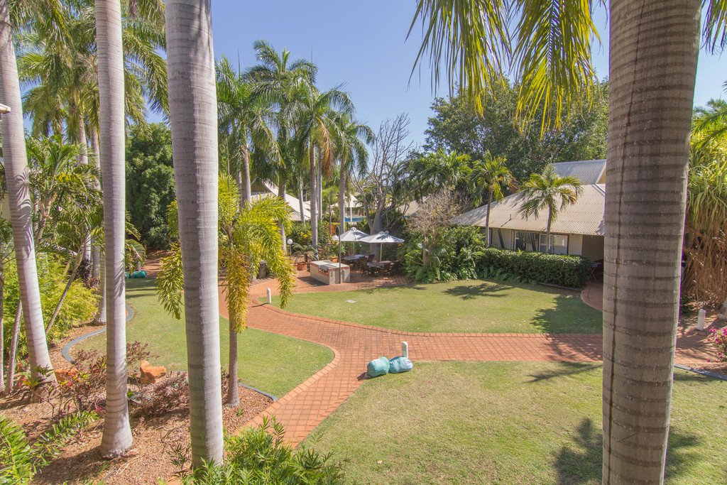 22/6 Challenor Drive CABLE BEACH 21