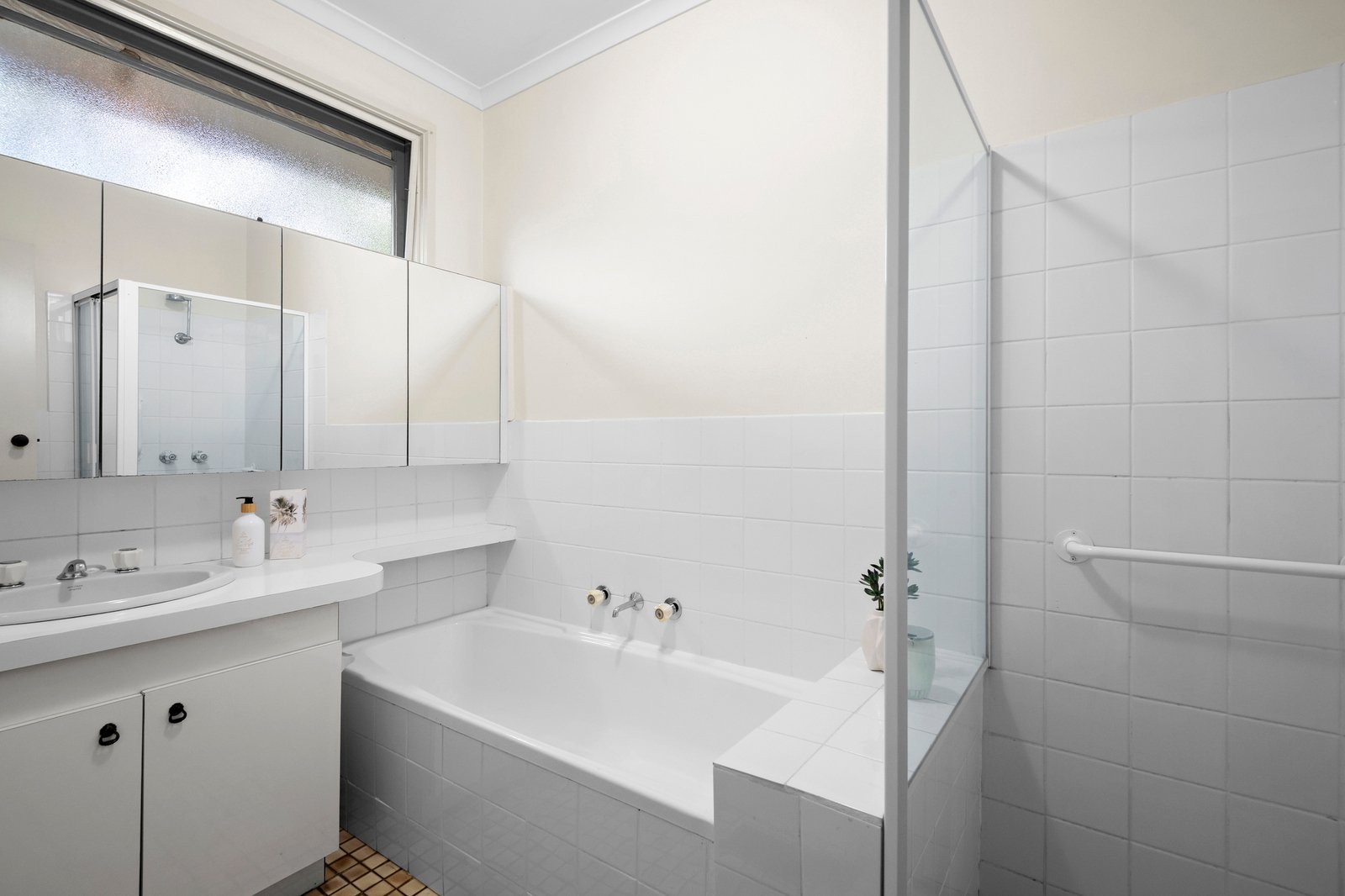 2/26 Cooloongatta Road, Camberwell, 3124