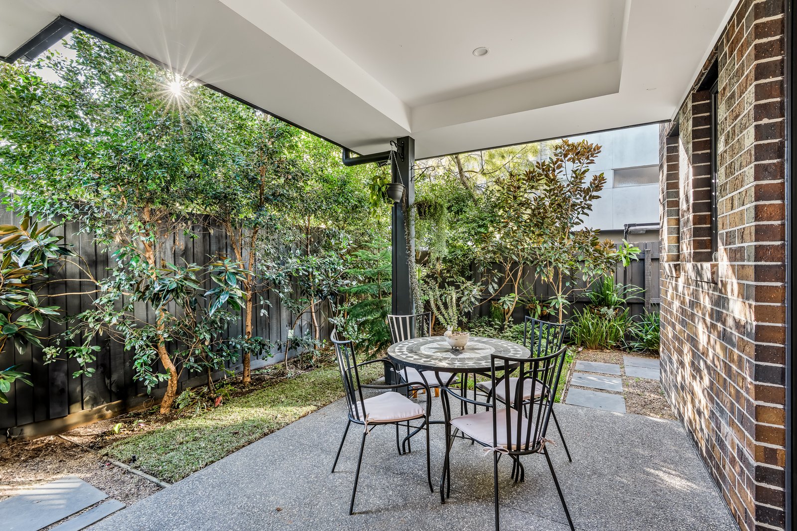Real Estate and Property in 2/26 Garnet Street, Preston, VIC