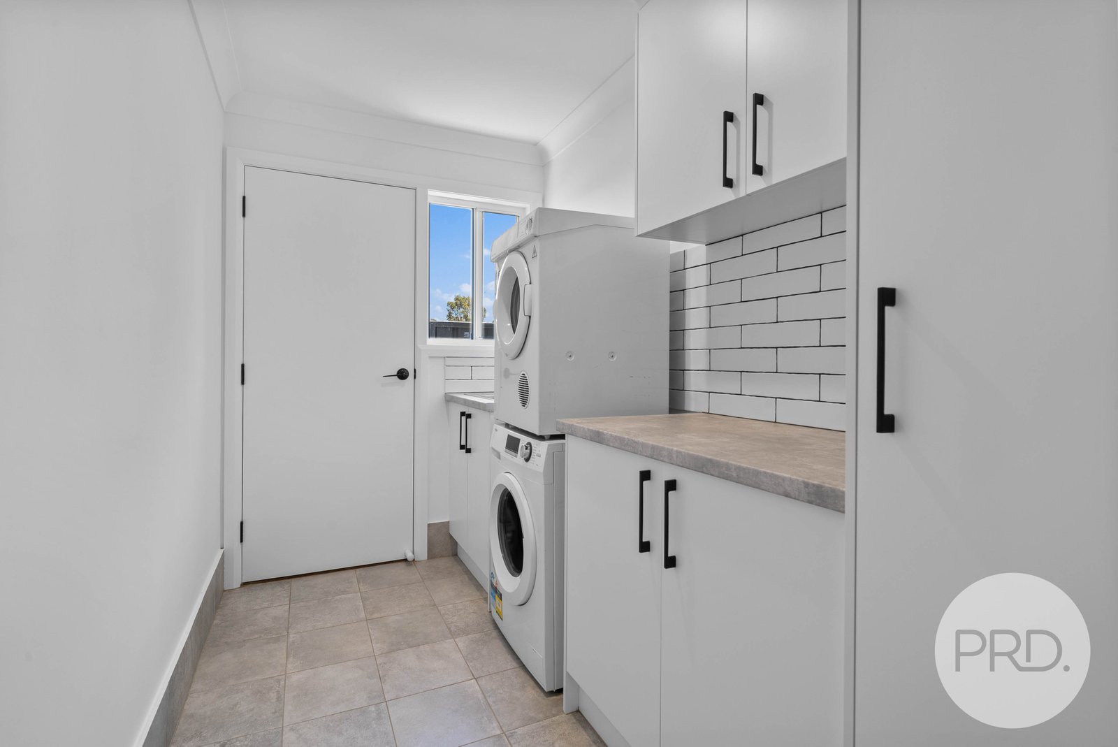 226 Green Street LOCKHART 15