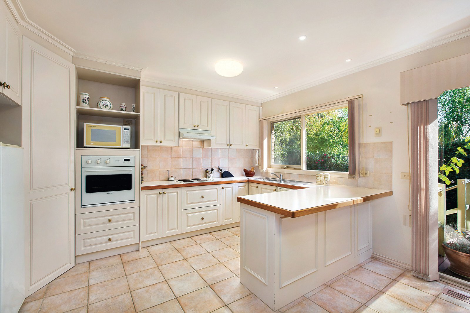 2/26 Grey Street, Balwyn, VIC