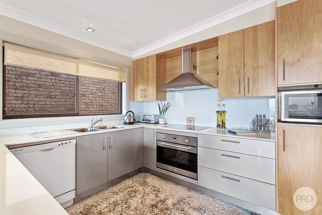 2/26 Kanangra Avenue CORLETTE 9