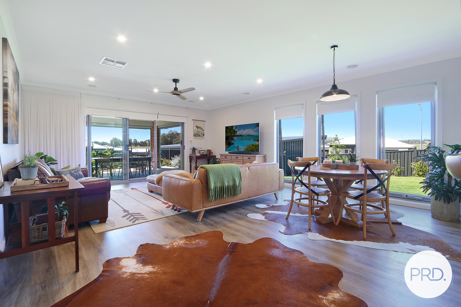 226 Litchfield Drive THURGOONA 4