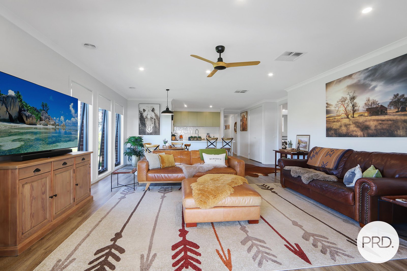 226 Litchfield Drive THURGOONA 5