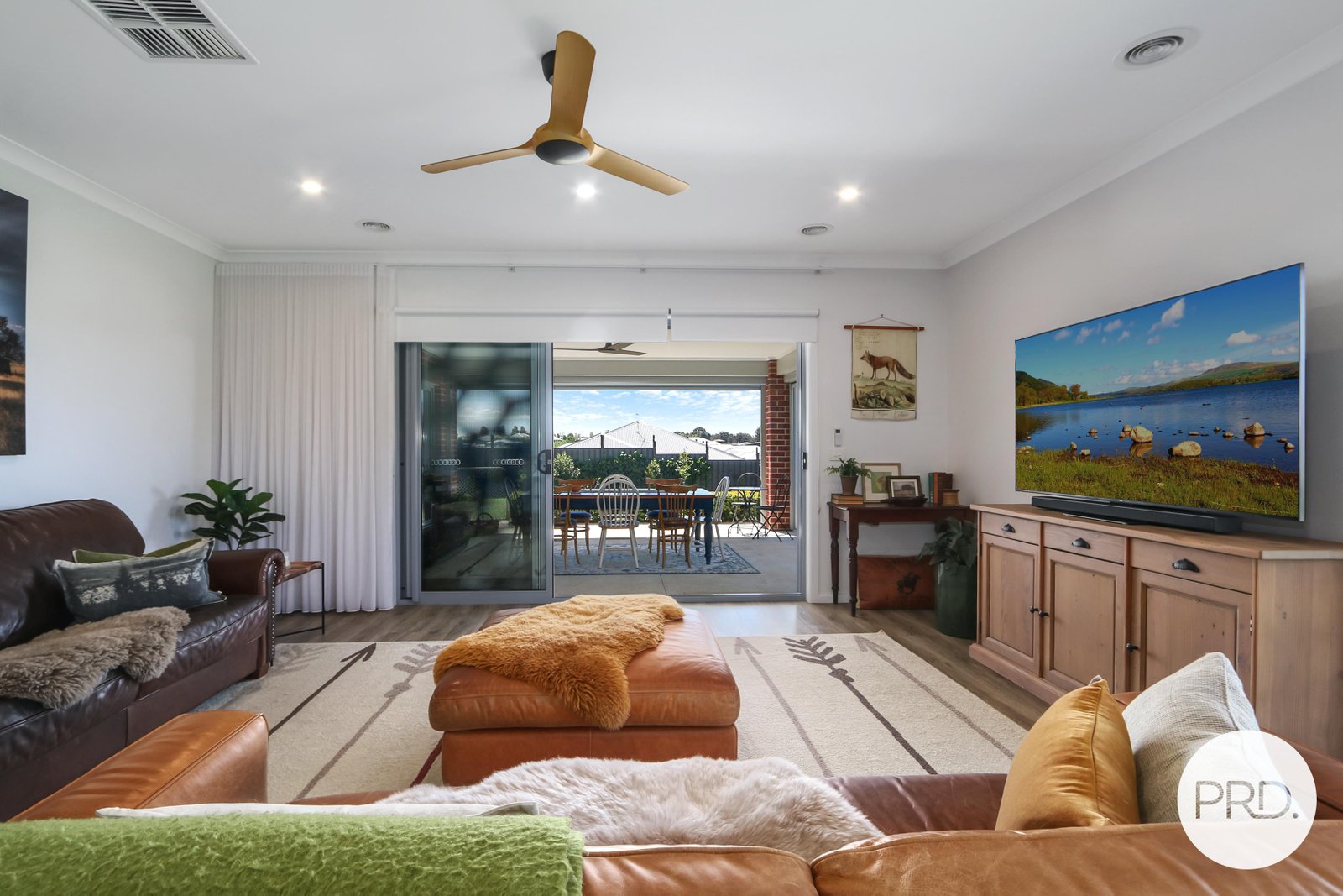 226 Litchfield Drive THURGOONA 6