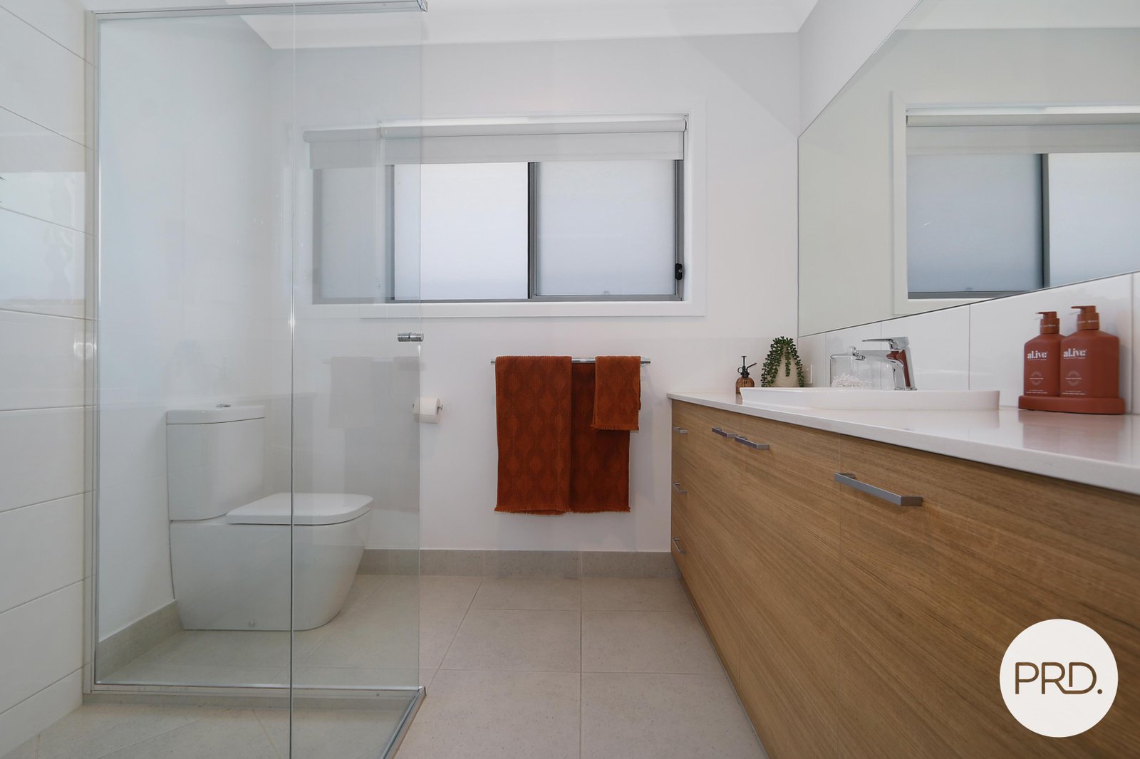 226 Litchfield Drive THURGOONA 11
