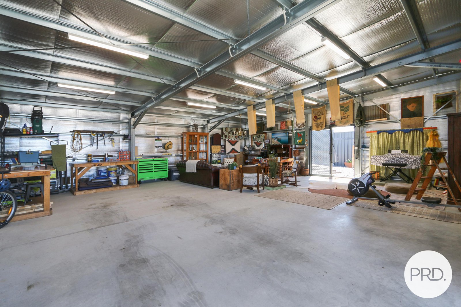 226 Litchfield Drive THURGOONA 23