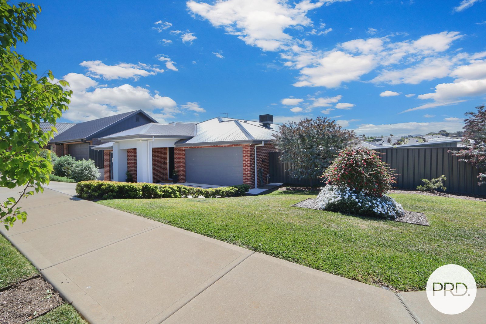 226 Litchfield Drive THURGOONA 27