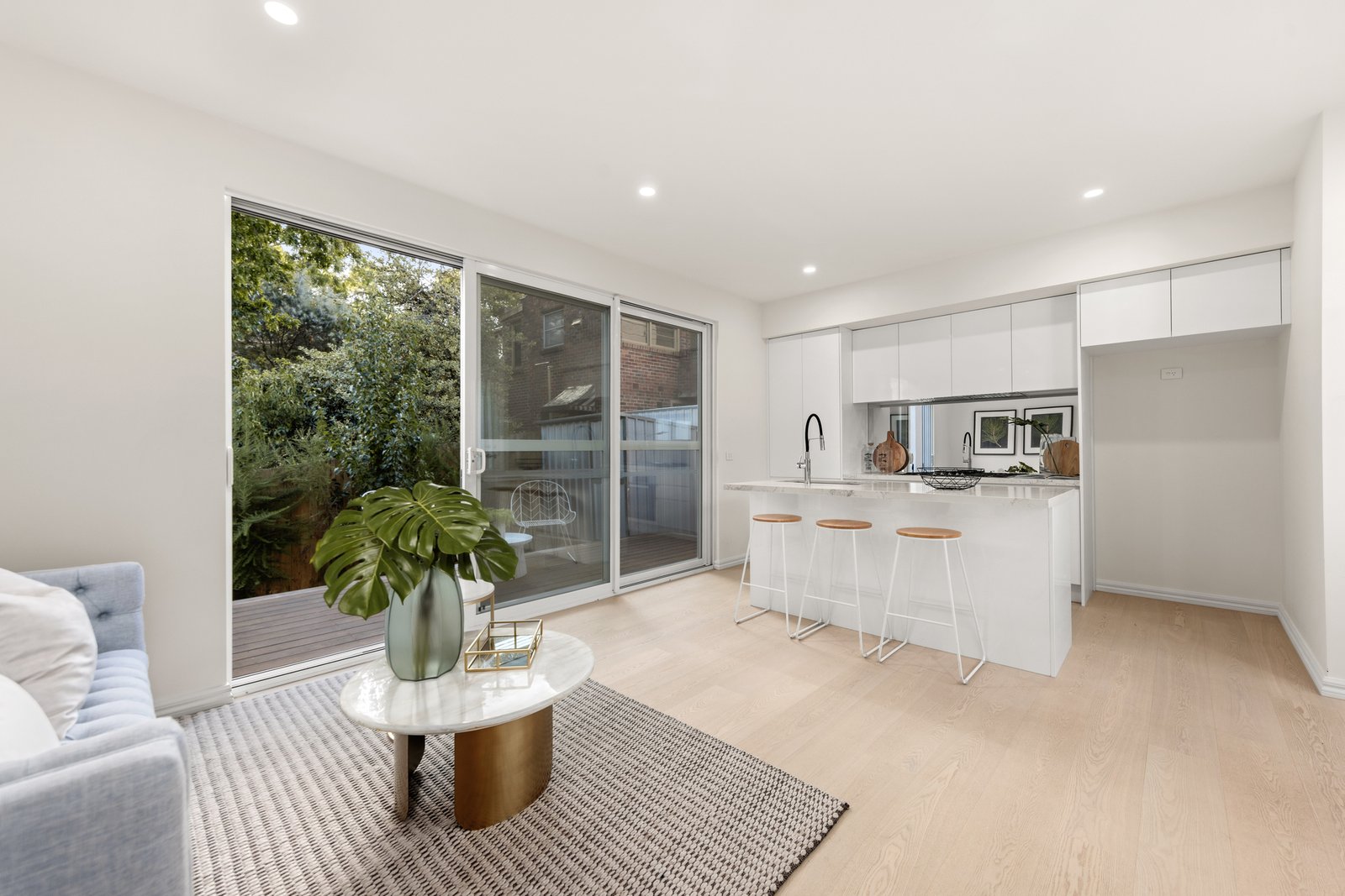 Gallery: 2/26 Melrose Street