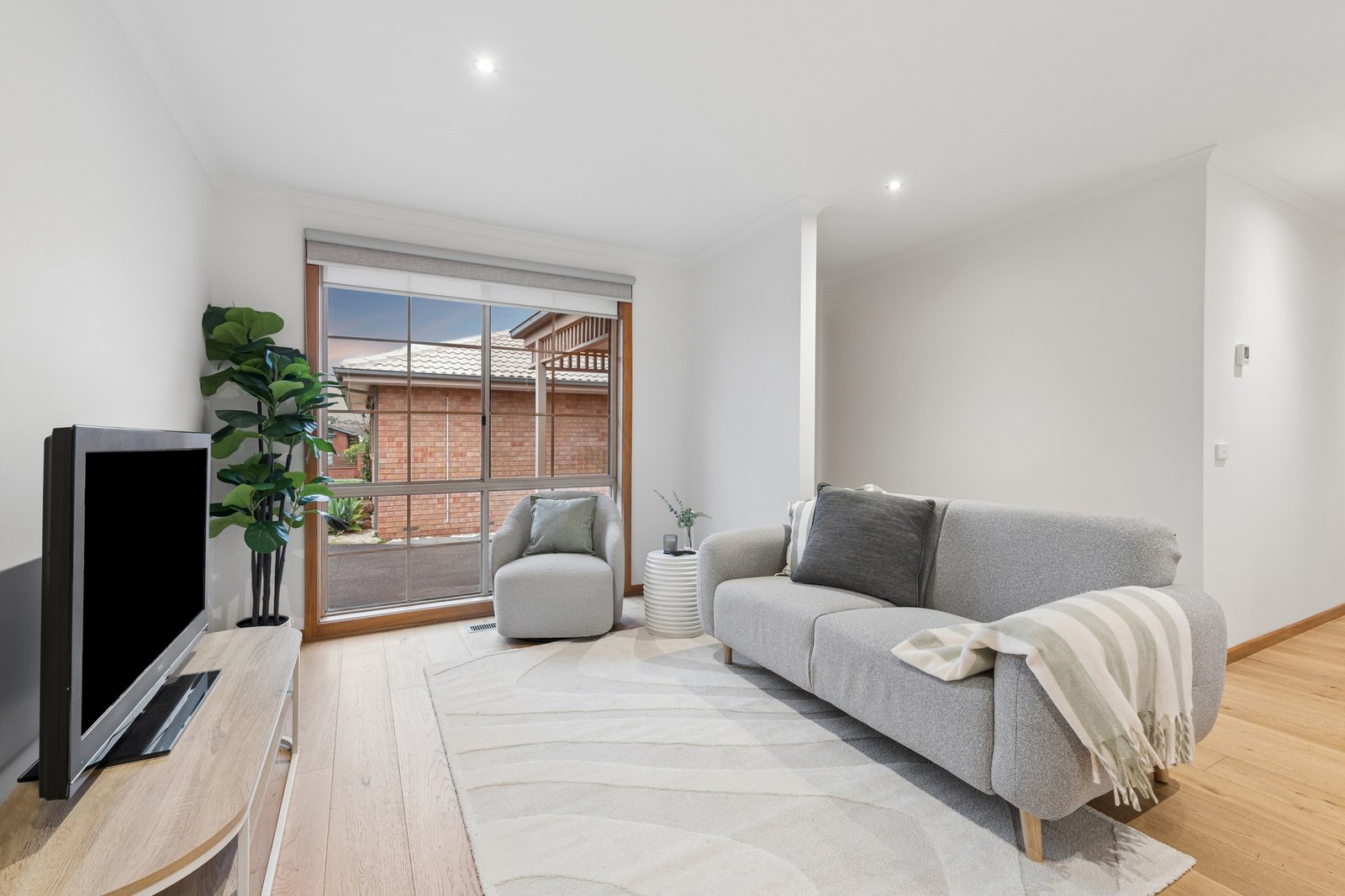 Gallery: 2/26 Mussert Avenue