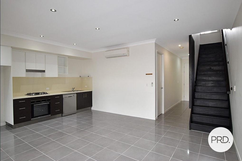 2/26 Rossella Street WEST GLADSTONE 2