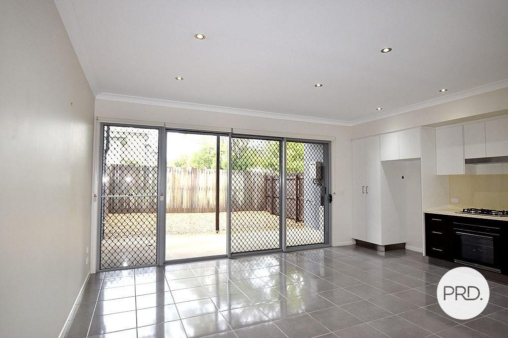 2/26 Rossella Street WEST GLADSTONE 4