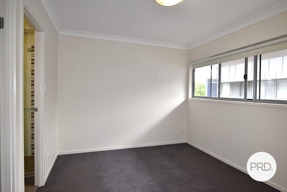 2/26 Rossella Street WEST GLADSTONE 6