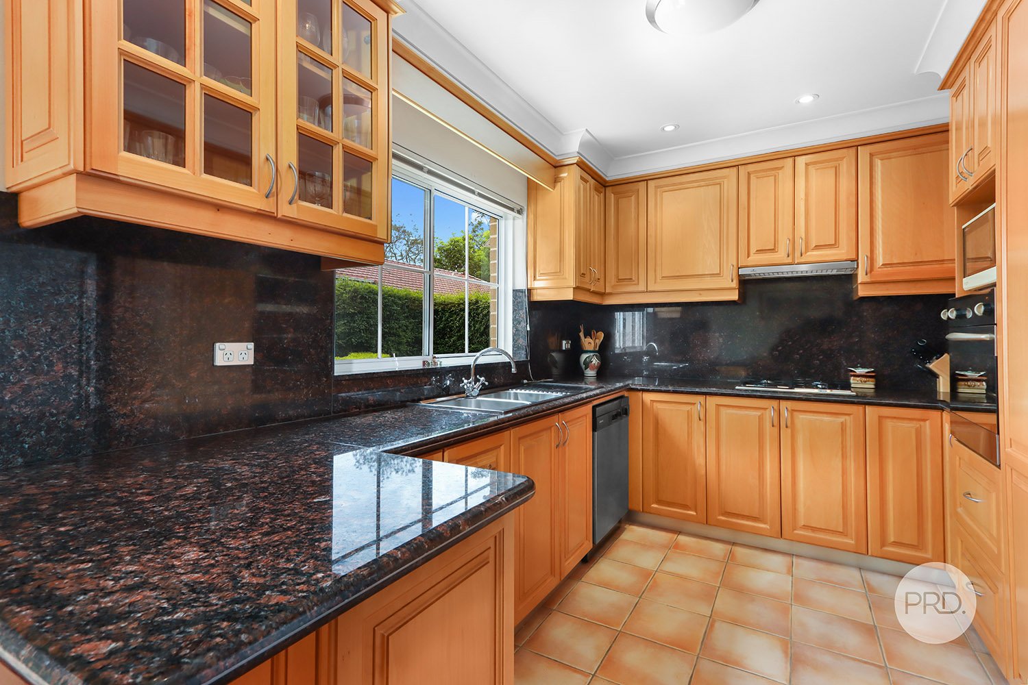 2/26 Samuel Street PEAKHURST 2