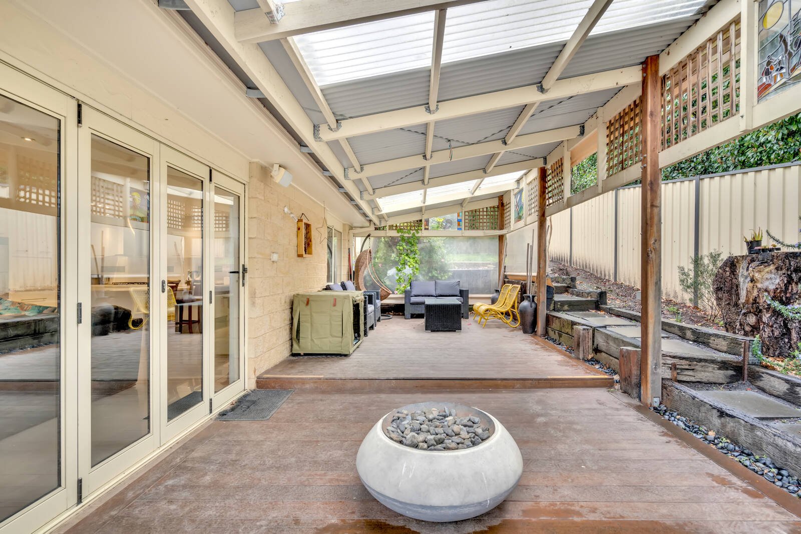 Real Estate and Property in 2/26 Stephen Street, Gisborne, VIC