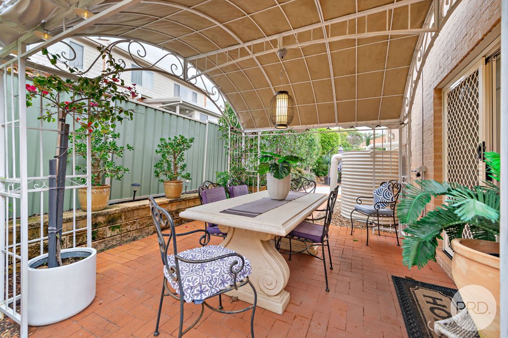 2/26 Tomaree Street NELSON BAY 12