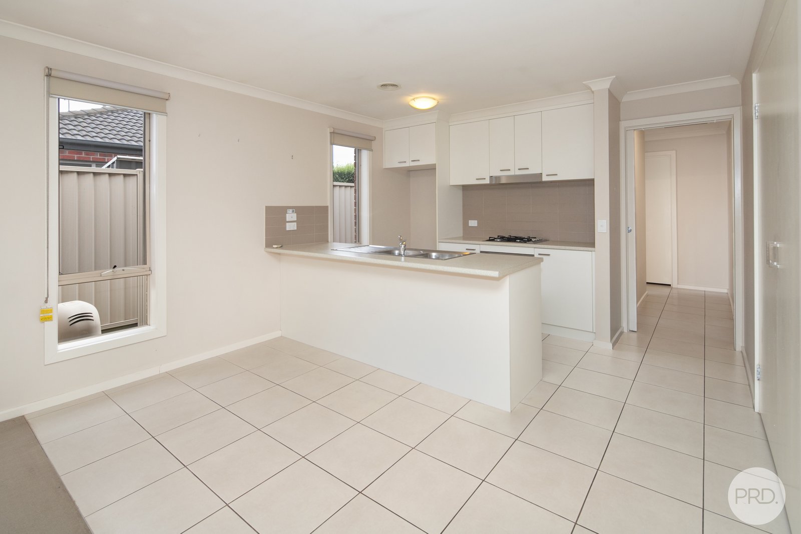 2/261 Albert Street SEBASTOPOL 2