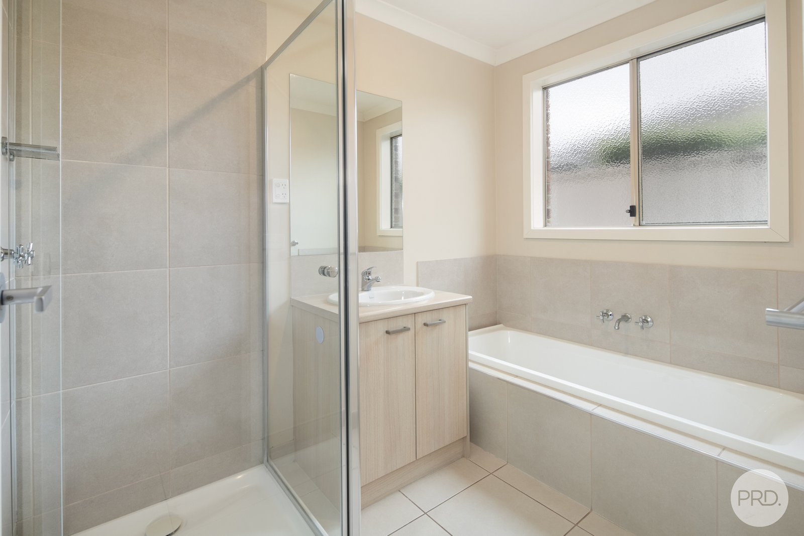 2/261 Albert Street SEBASTOPOL 8