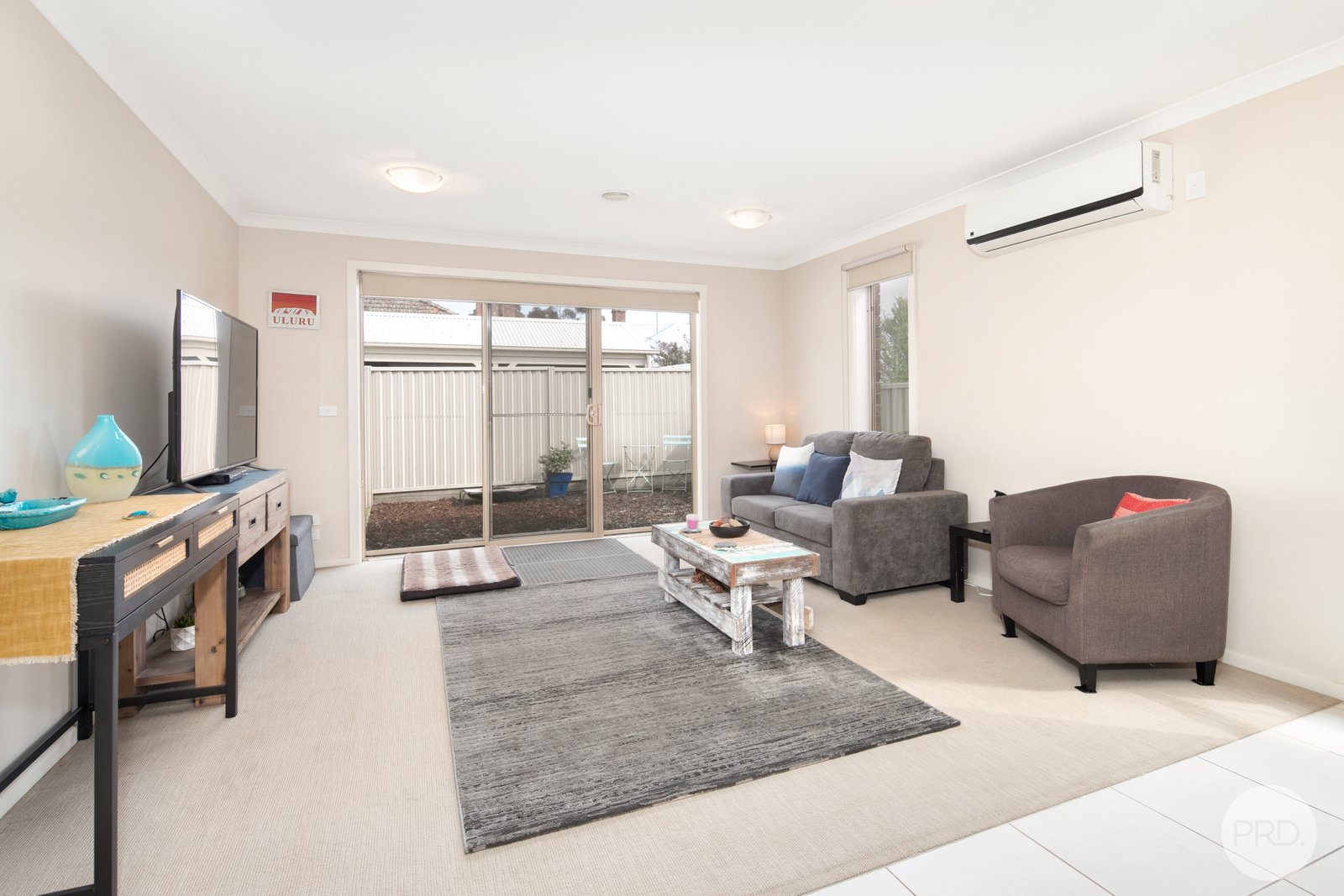 2/261 Albert Street SEBASTOPOL 3
