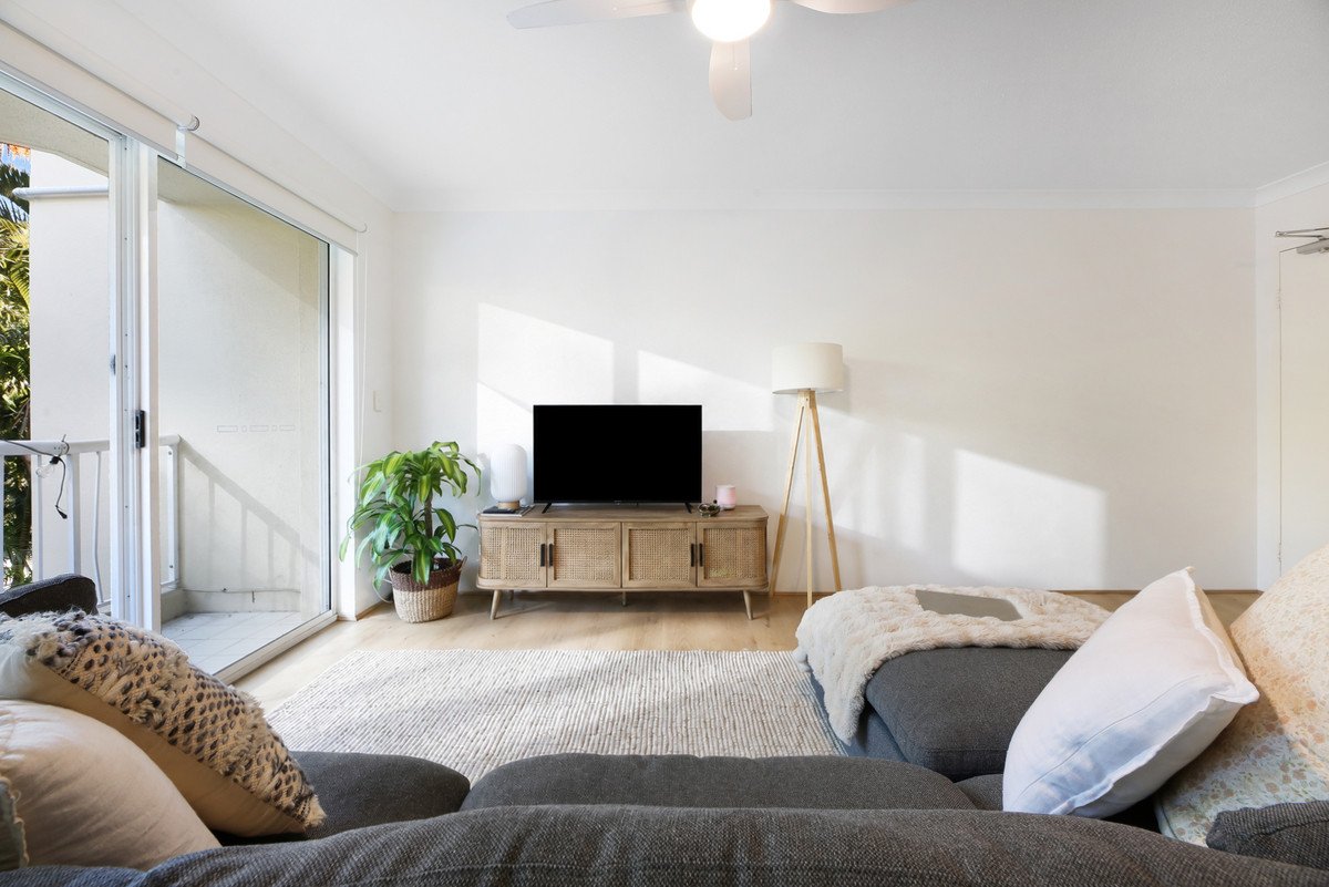226/19 Burleigh Street Burleigh Heads 5