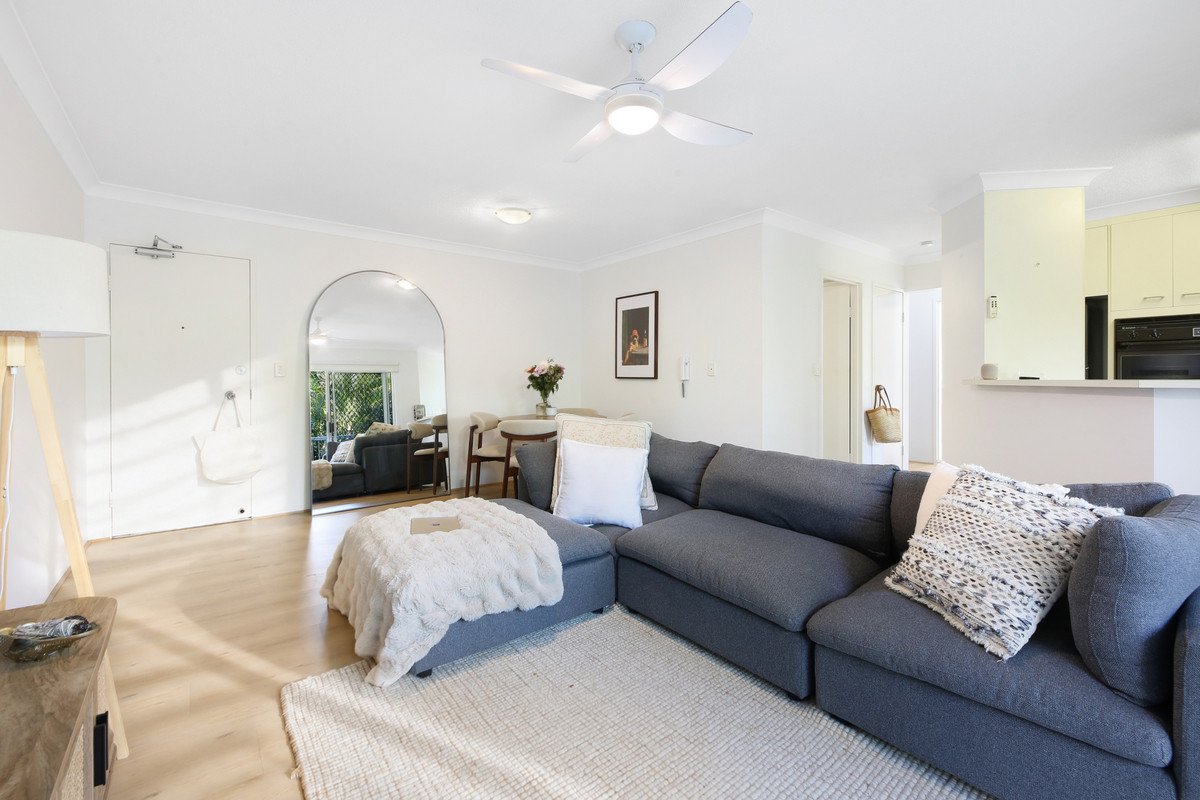 226/19 Burleigh Street Burleigh Heads 8