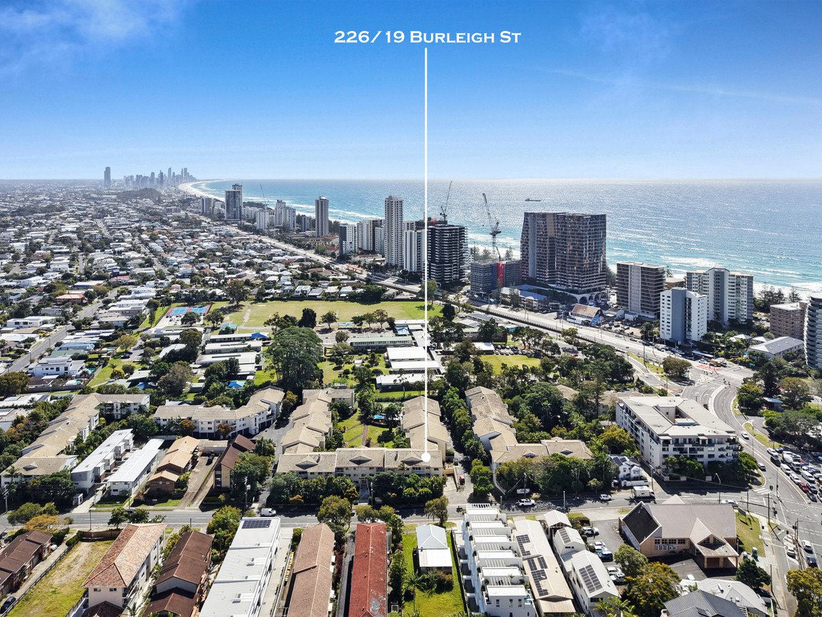 226/19 Burleigh Street Burleigh Heads 27