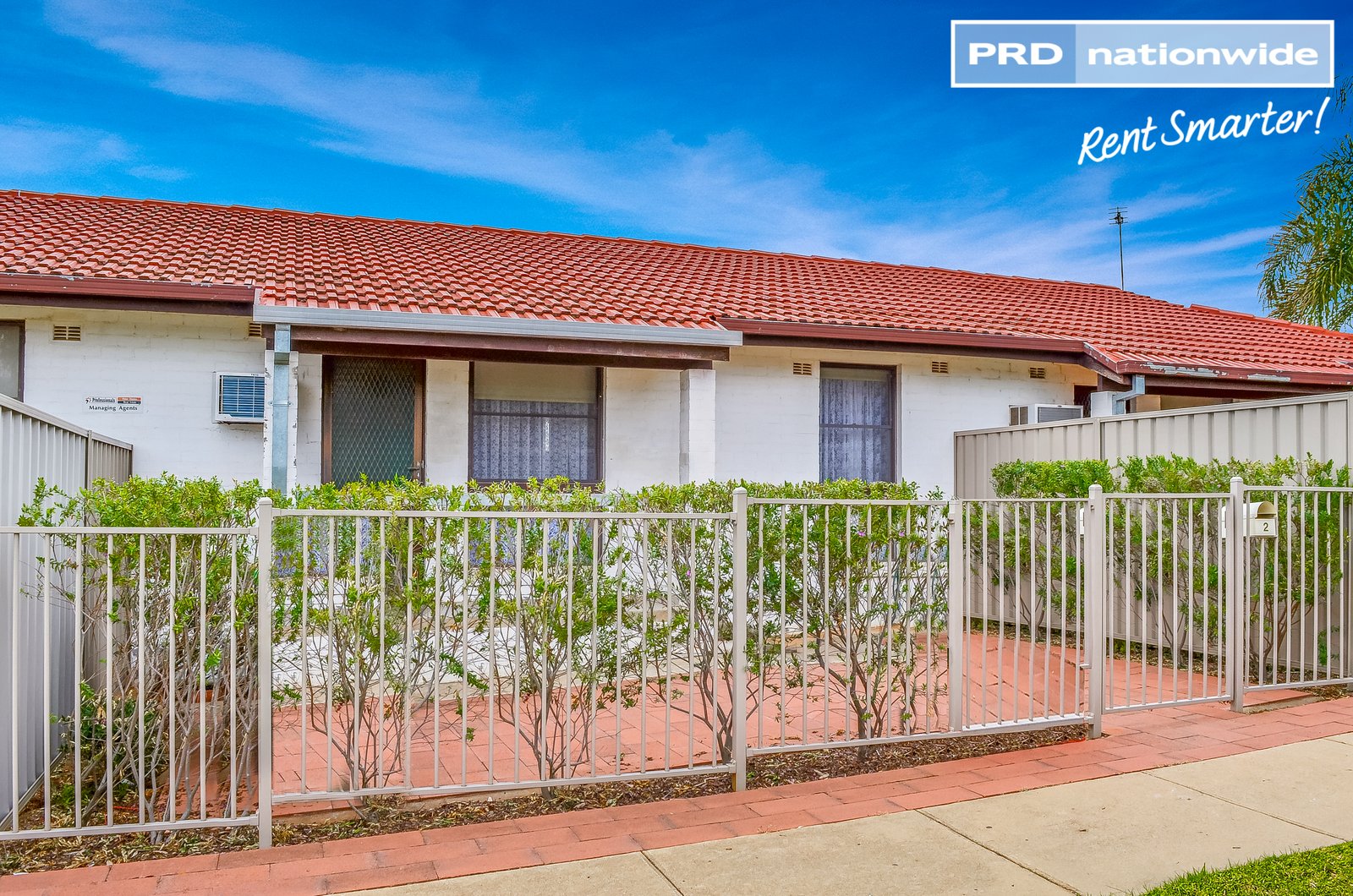 2/263 Bourke Street TOLLAND 1