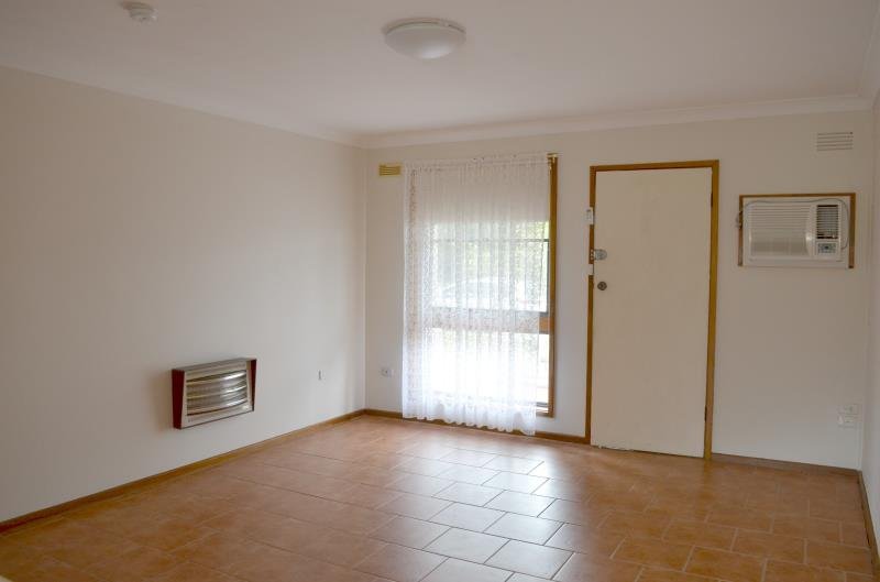 2/263 Bourke Street TOLLAND 5