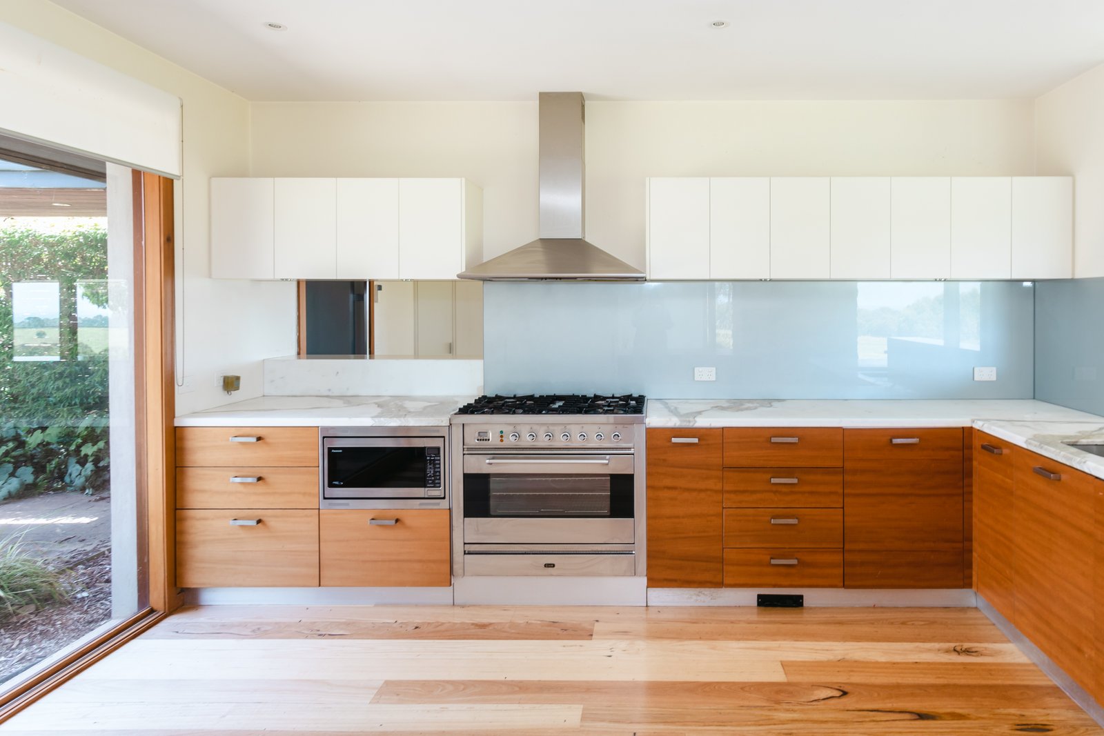 Gallery: 2263 Mornington Flinders Road