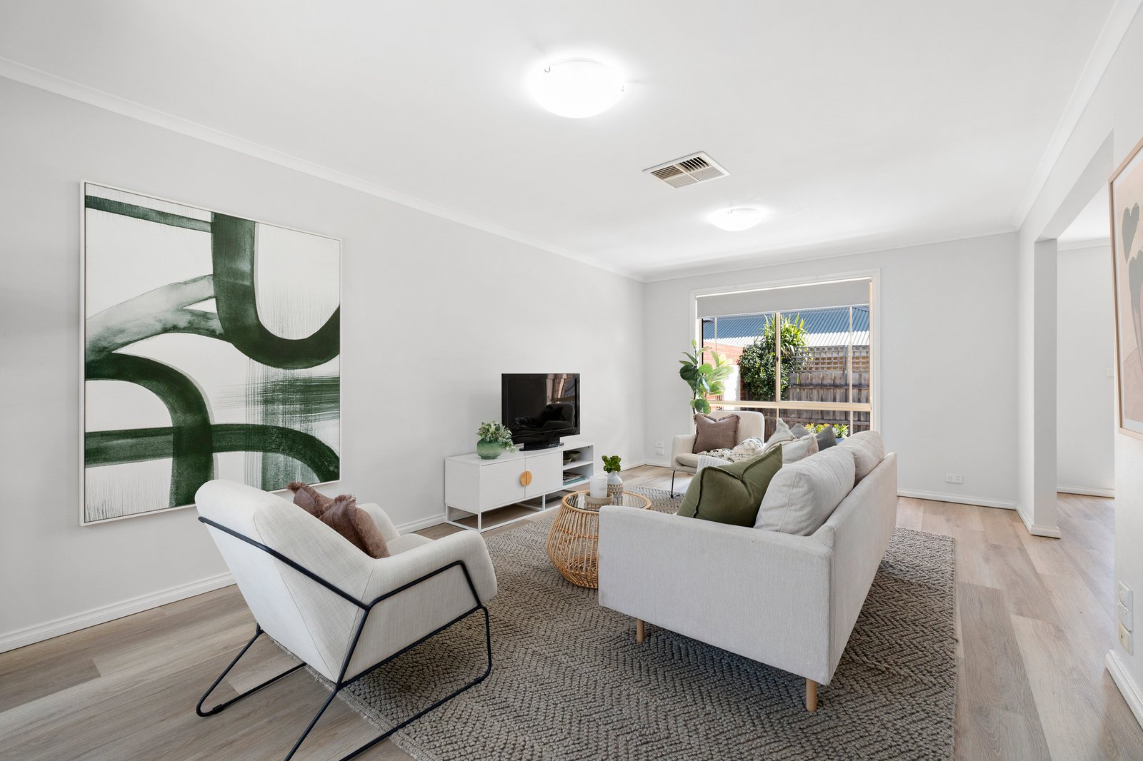Gallery: 2/264 Balcombe Road